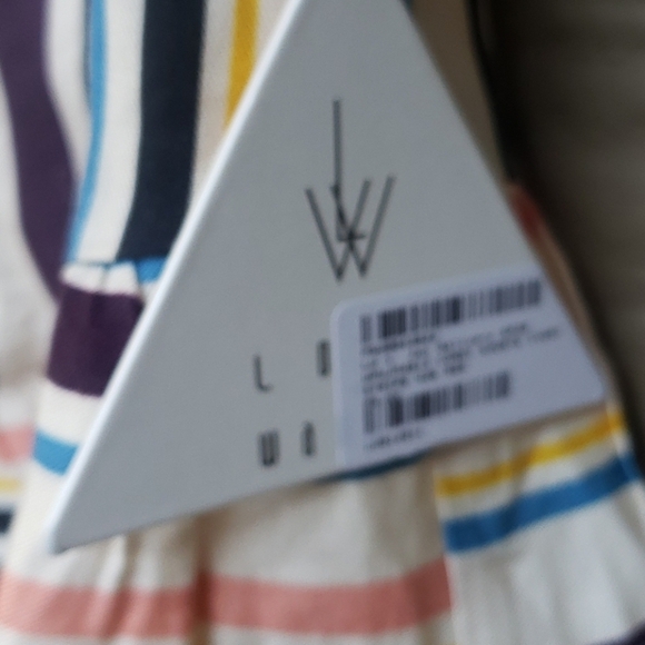 Lost + Wander ivory stripe ruffle corey shorts - Picture 8 of 12